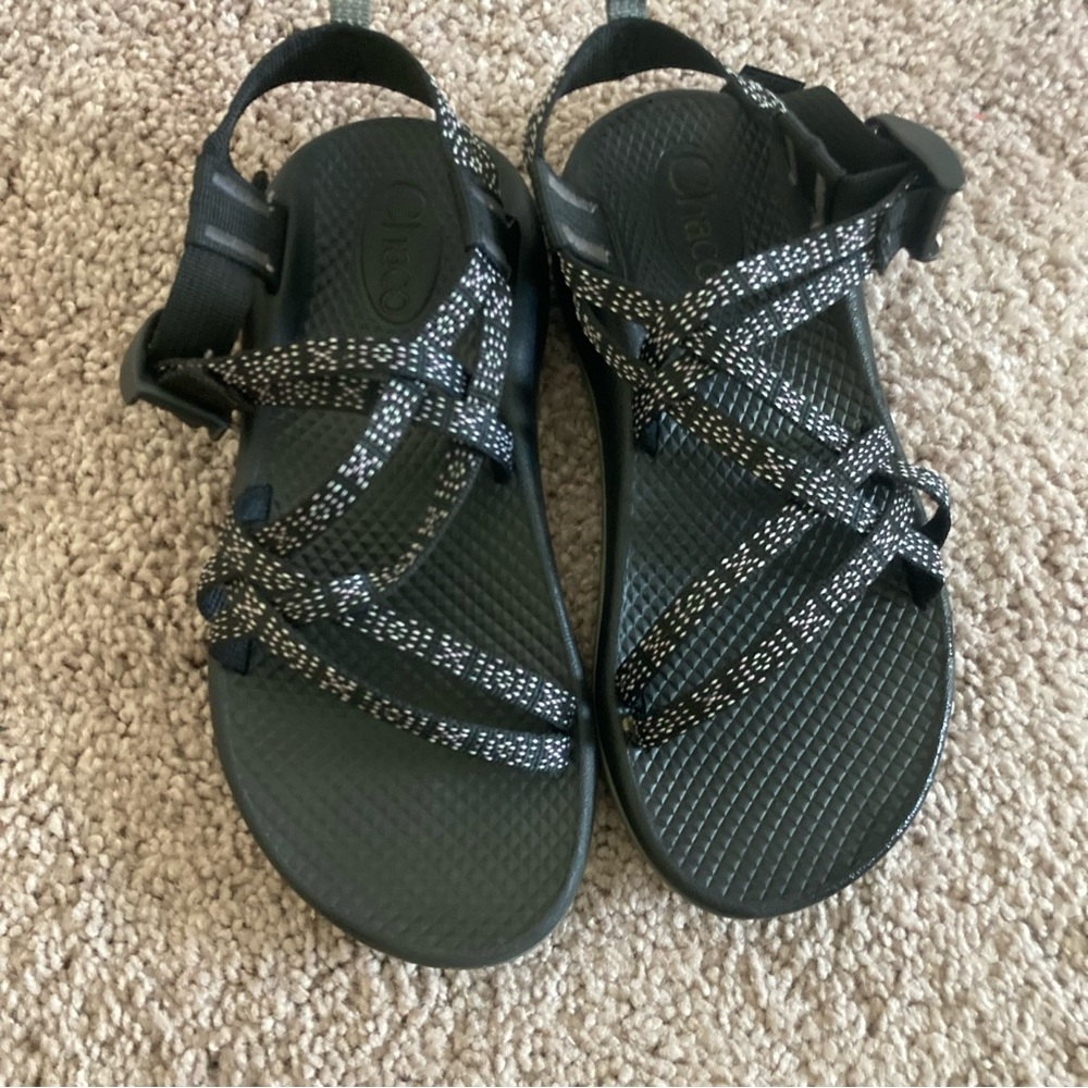 Chaco Sandals Black White Size 3 Girls Strappy Outdoor Shoes